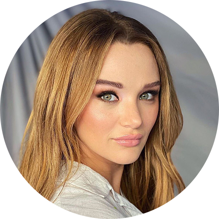 Hunter King - Experience Hallmark Christmas